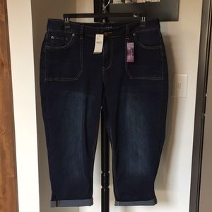 Lane Bryant Size 18 Dark Wash Capri Jeans